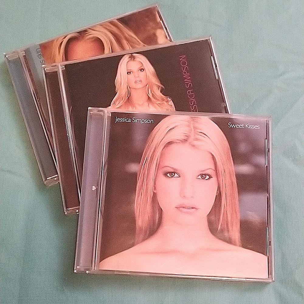 🎉Host Pick🎉 GUC Jessica Simpson CD Bundle